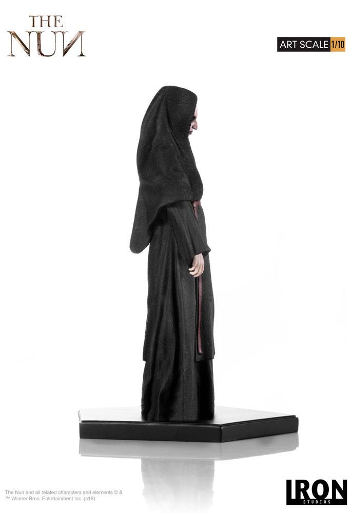 action figure valak