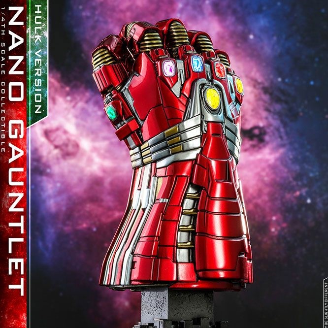 hot toys hulk gauntlet