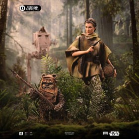 Leia and Wicket Star Wars Episode VI Art Scale 1/10 Statue by Iron Studios