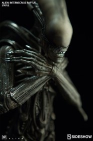 Alien Internecivus Raptus Statue by Sideshow