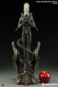 Alien Internecivus Raptus Statue by Sideshow
