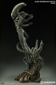 Alien Internecivus Raptus Statue by Sideshow