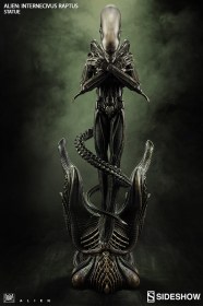 Alien Internecivus Raptus Statue by Sideshow