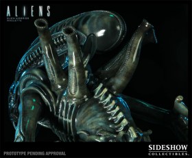 Alien Warrior Maquette by Sideshow Collectibles