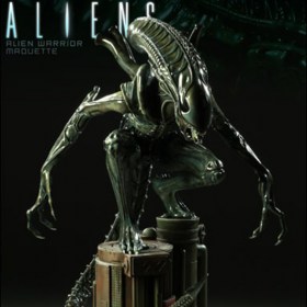 Alien Warrior Maquette by Sideshow Collectibles