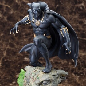 Black Panther Sixth Scale Fine Art Statue by Kotobukiya