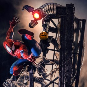 Spider-Man 1/4 Quarter Scale Legacy Statue by Iron Studios