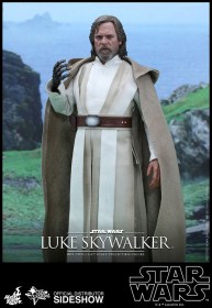 Luke Skywalker Sixth Scale Figure by Hot Toys