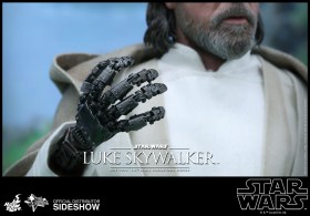 Luke Skywalker Sixth Scale Figure by Hot Toys