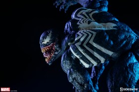 Venom Premium Format Figure by Sideshow Collectibles