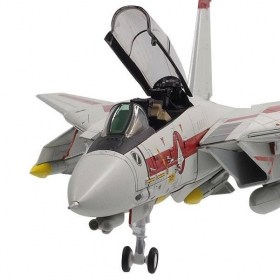 Macross Robotech F-14 J Type Diecast Model 1/72 by Calibre Wings