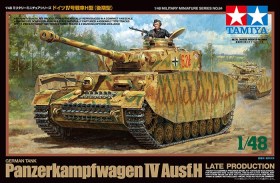 1/48 SCALE GERMAN TANK PANZERKAMPFWAGEN IV Ausf.H LATE PRODUCTION by Tamiya