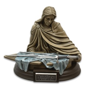 Shards od Narsil Lord of the Rings 1/5 Statue by United Cutlery