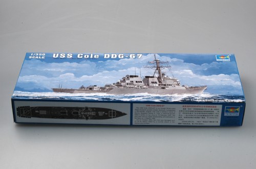 1/350 USS Cole DDG-67 by Trumpeter
