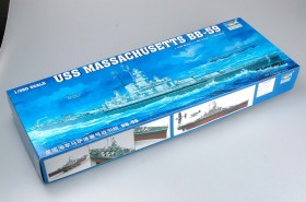 1/350 USS MASSACHUSETTS BB-59 by Trumpeter