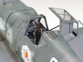 1/48 SCALE MESSERSCHMITT BF109 G-6 by Tamiya