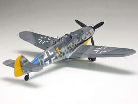 1/48 SCALE MESSERSCHMITT BF109 G-6 by Tamiya
