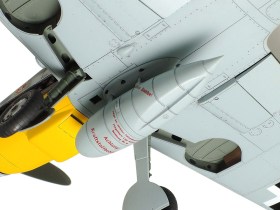 1/48 SCALE MESSERSCHMITT BF109 G-6 by Tamiya