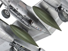 1/48 SCALE LOCKHEED® P-38®J LIGHTNING® by Tamiya