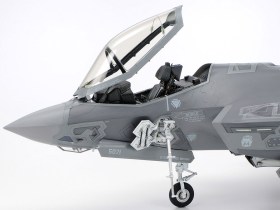 1/48 SCALE LOCKHEED MARTIN® F-35®A LIGHTNING II® by Tamiya