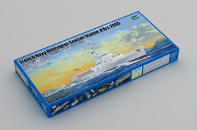1/350 French Navy Helicopter Cruiser Jeanne d’Arc 2008 by Trumpeter
