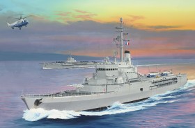 1/350 French Navy Helicopter Cruiser Jeanne d’Arc 1964 by Trumpeter