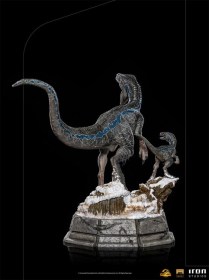 Blue and Beta Jurassic World Dominion Deluxe Art 1/10 Scale Statue by Iron Studios