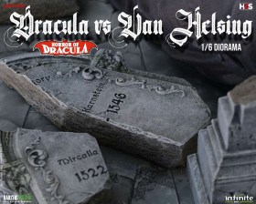 Dracula Vs Van Helsing Horror Of Dracula 1/6 Diorama by Infinite Statue