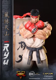 Ryu Street Fighter Legacy Series 1/3 Scale Premium Statue by DarkSide Collectibles Studio