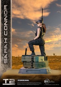 Sarah Connor T2 30nth Anniversary Exclusive Edition 1/3 Scale Premium Statue by Darkside Collectibles Studio