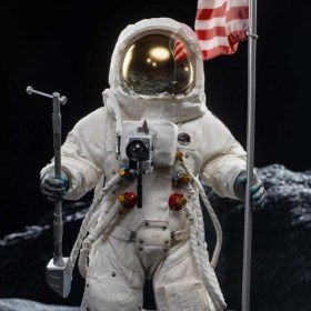 Neil Armstrong Apollo 11 Action Figure 1/6 by Star Ace Toys