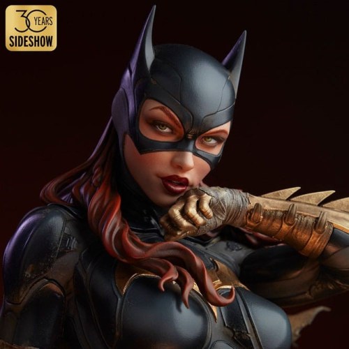 Batgirl DC Comics Premium Format Statue by Sideshow Collectibles