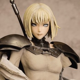 Claire Claymore Elite 1/4 Bust by Figurama Collectors