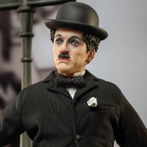 Charlie Chaplin 1/4 Statue by Star Ace Toys