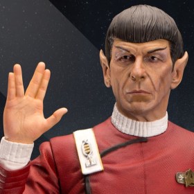 Captain Spock Star Trek 1/4 Premium Statue by Darkside Collectibles Studio