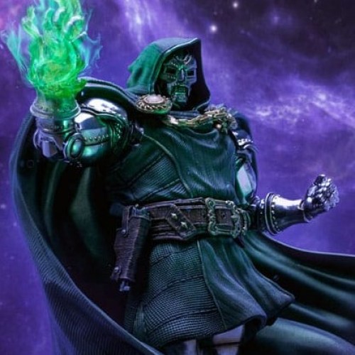 Doctor Doom Deluxe The Infinity Gauntlet Marvel Legends Diorama 1/10 Statue by Iron Studios