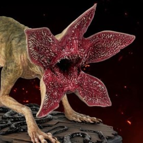 Demodog Stranger Things 1/4 Statue by HCG