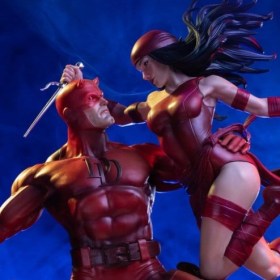 Daredevil & Elektra Marvel Comics Diorama 1/6 Statue by Iron Studios