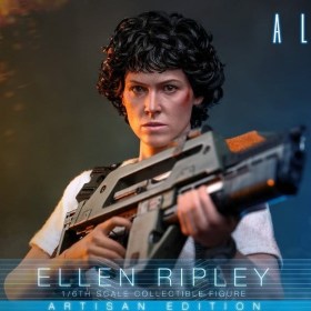 Ellen Ripley (Artisan Edition) Alien 1/6 Action Figure by Hot Toys