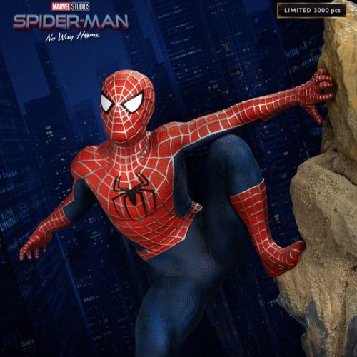Friendly Neighborhood Spider-Man No Way Home Master Craft Statue by Beast Kingdom Toys