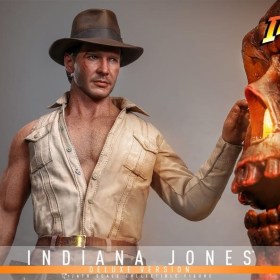 Indiana Jones (Deluxe Version) 1/6 Action Figure by Hot Toys