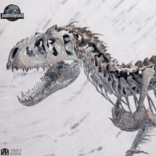 Indominus Rex Skeleton Bronze Jurassic World 1/24 Statue by ECC