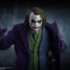 Joker (Special Edition) The Dark Knight 1/4 Scale Statue by Queen Studios