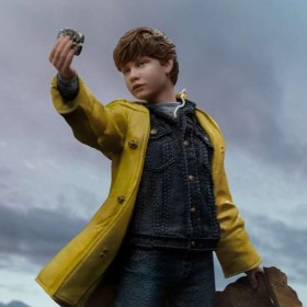 Mikey Walsh (40th anniversary) The Goonies Art 1/10 Scale Statue by Iron Studios