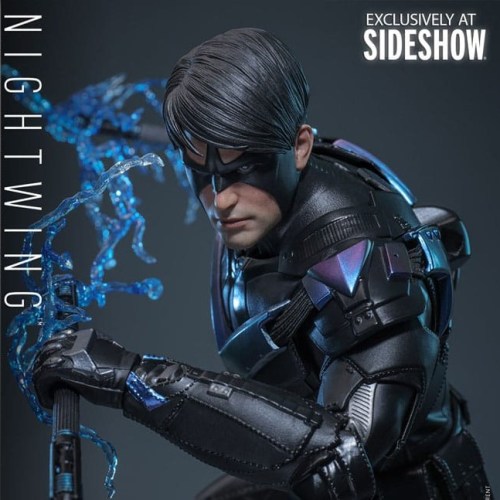Nightwing Batman Arkham Knight 1/6 Action Figure by Hot Toys