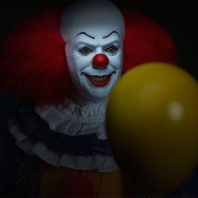 Pennywise It (1990) Action Figure 1/6 Scale by Sideshow Collectibles