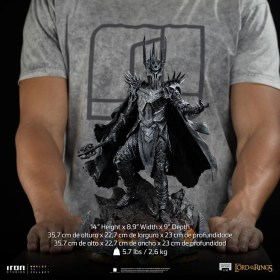 Sauron Unleashed Lord of the Rings Art 1/10 Scale Statue by Iron Studios