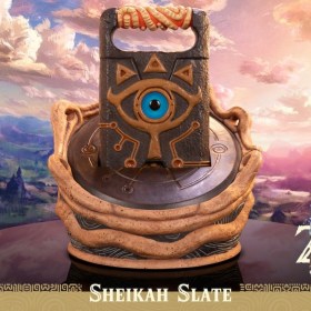 Sheikah Slate The Legend of Zelda Breath of the Wild 1/1 Life Size Statue by First 4 Figures