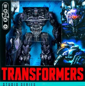 Shockwave Transformers Dark of the Moon Studio Series Leader Class Action Figure by Hasbro