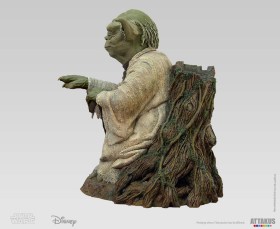 Yoda Using the Force Star Wars Statue by Attakus